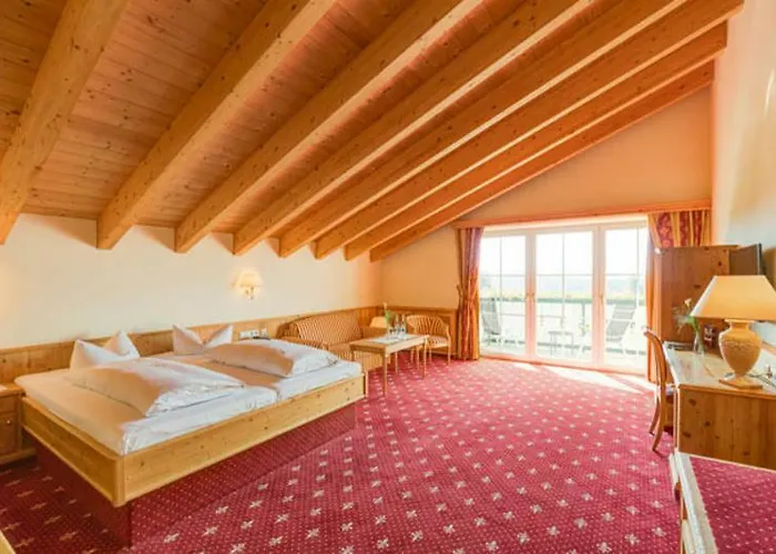 アルペンホテル シュペックバッハー ホフ グナーデンヴァルト オーストリア